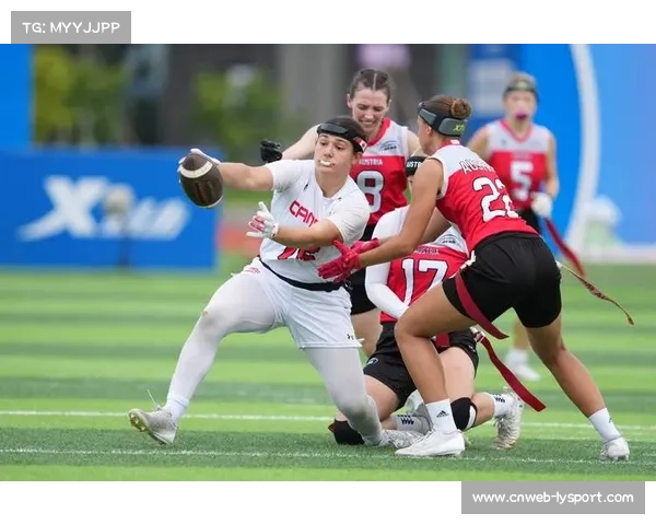 大学橄榄球联赛观众增多，培养未来球星